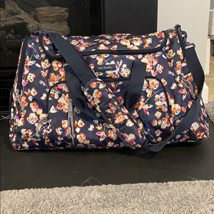 Multicolored Vera Bradley sport bag